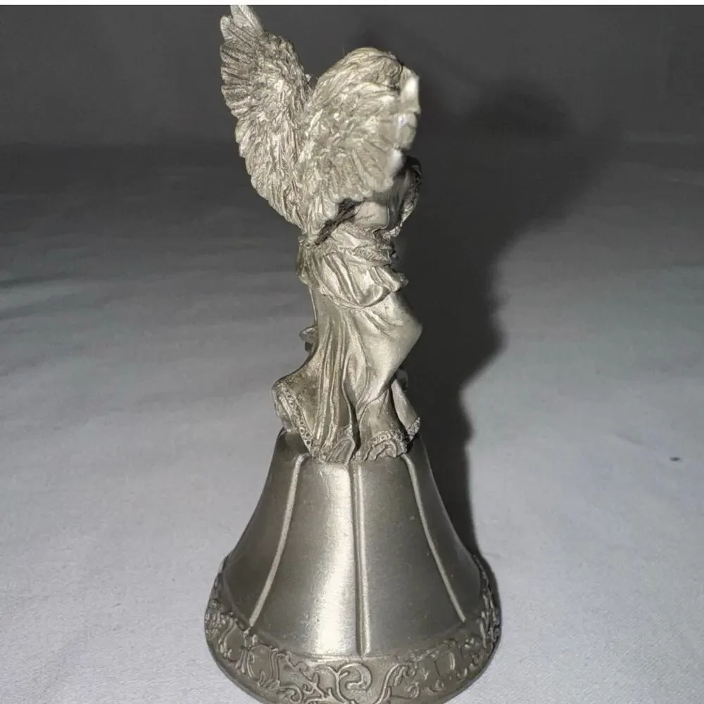 VTG Fort USA Bell w/Guardian Angel Playing Lyre Bell Solid Pewter 3 1/2